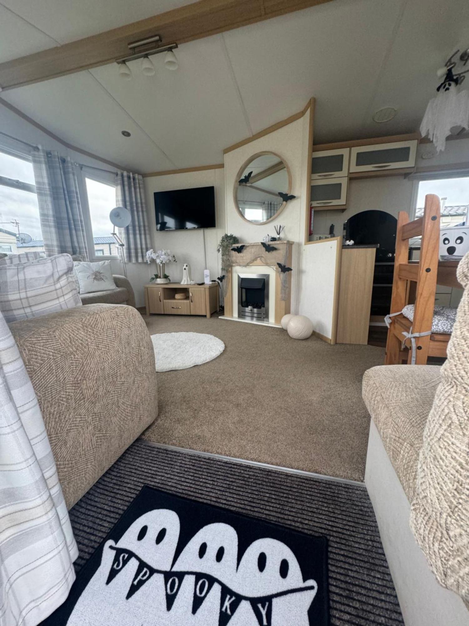 Marine Getaways Caravan Hire Rhyl Exterior photo