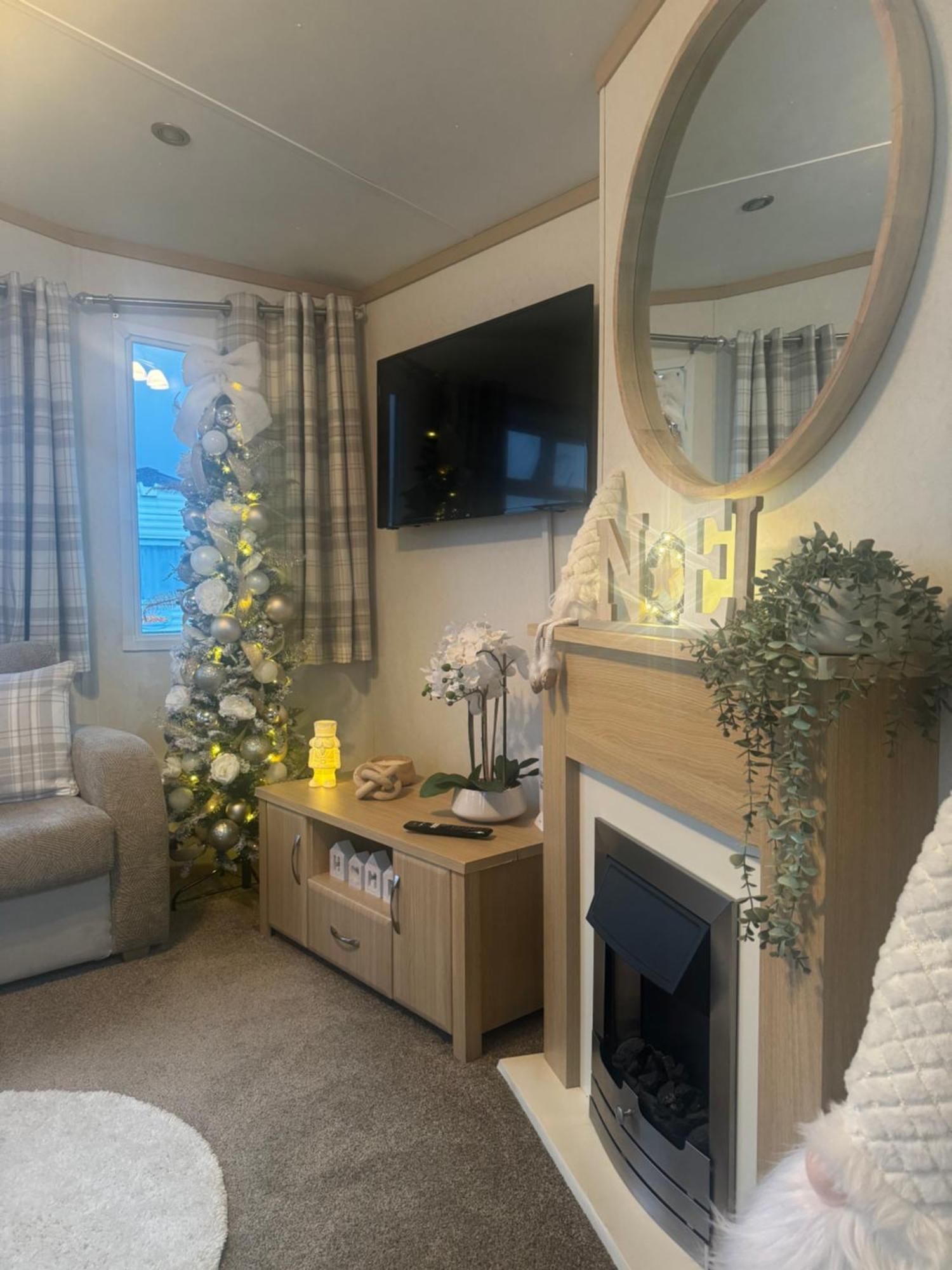 Marine Getaways Caravan Hire Rhyl Exterior photo